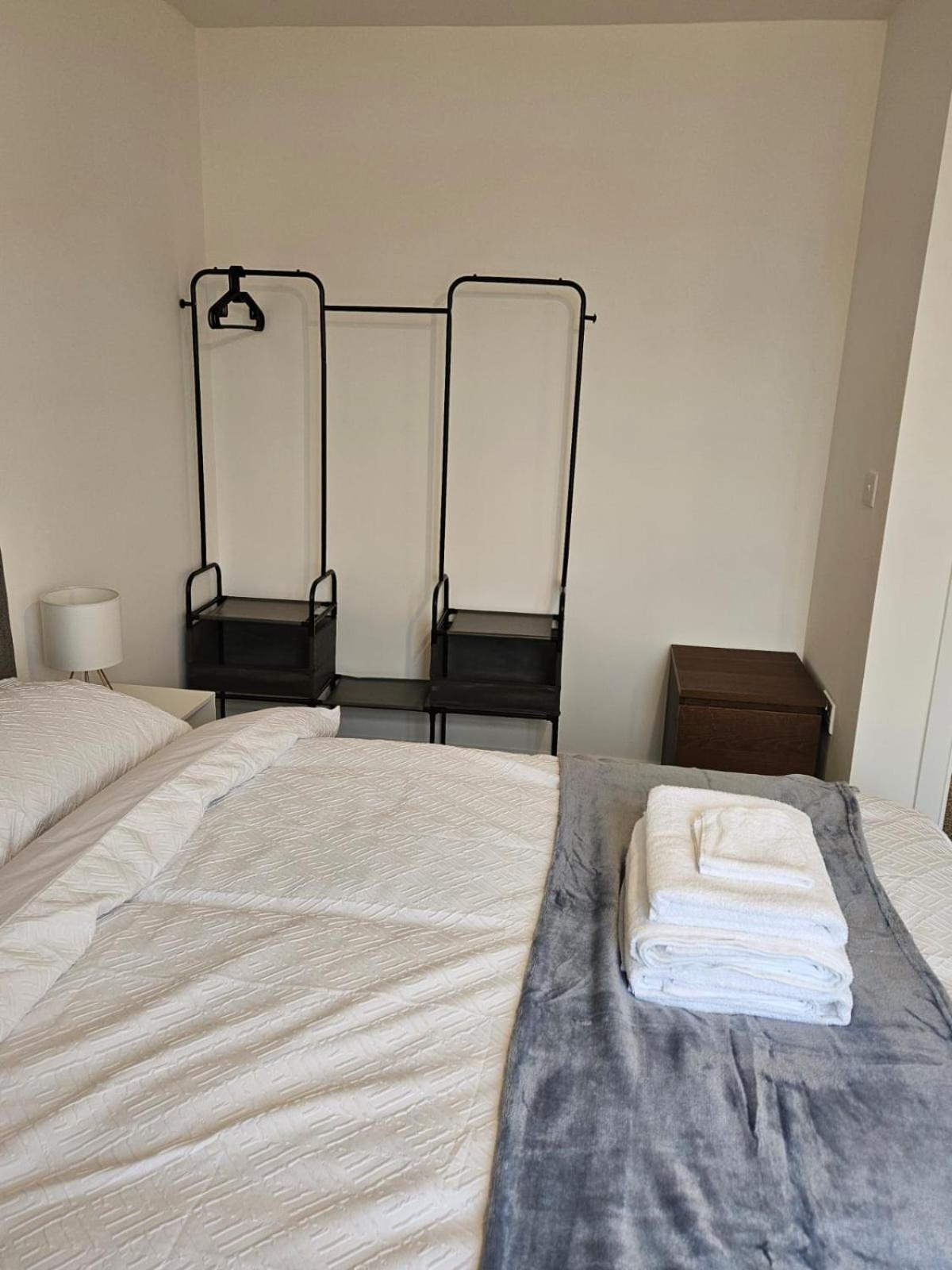Quiet Hideout Apartment Southend-on-Sea Ngoại thất bức ảnh